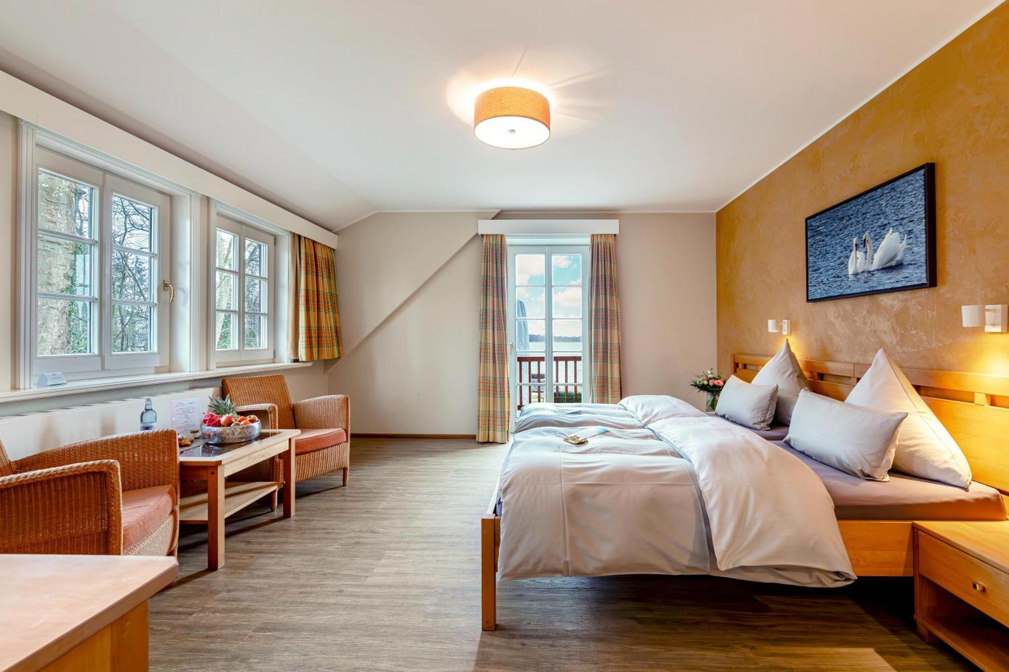 Seehotel Zarrentin Zarrentin am Schaalsee Extérieur photo